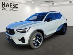Grau Gebraucht 2025 Volvo XC40 Plus SUV | 34.400 € (Superpreis)