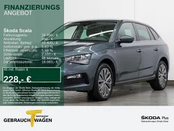 Grau Gebraucht 2021 Skoda Scala Clever Kleinwagen | 16.390 € (Fairer Preis)