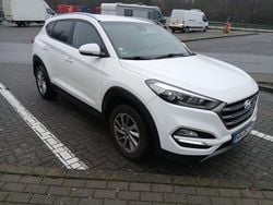 Weiß Gebraucht 2016 Hyundai Tucson Turbo SUV | 9.500 € (Guter Preis)