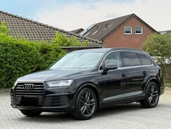 Blau Gebraucht 2016 Audi Q7 Ambiente SUV | 35.900 € (Guter Preis)