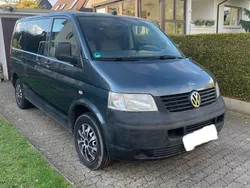 Grau Gebraucht 2009 VW T5 Van | 13.100 € (Etwas zu teuer)