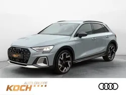 Grau Neu 2025 Audi A3 Sport Limousine | 46.490 € (Teuer)