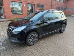 Schwarz Gebraucht 2016 Peugeot 2008 Allure SUV | 5.800 € (Guter Preis)