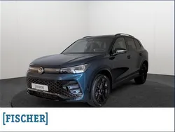 Blau Neu 2025 VW Tiguan R-line SUV | 65.160 €