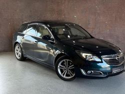 Grün Gebraucht 2016 Opel Insignia Business Kombi | 11.000 € (Fairer Preis)