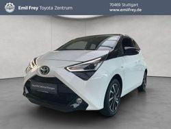 Schneeweiß Gebraucht 2021 Toyota Aygo Kleinwagen | 12.950 € (Etwas zu teuer)