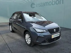 Grau Gebraucht 2024 Seat Arona Style SUV | 19.249 € (Guter Preis)