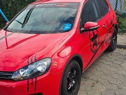 Rot Gebraucht 2009 VW Golf VI Team Limousine | 6.000 € (Fairer Preis)