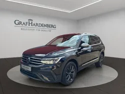Schwarz Gebraucht 2022 VW Tiguan Allspace Life SUV | 30.888 € (Fairer Preis)