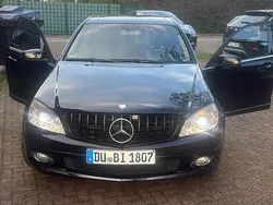 Schwarz Gebraucht 2009 Mercedes C350 Limousine | 8.500 € (Etwas zu teuer)