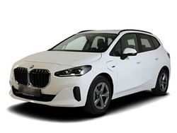 Weiss Gebraucht 2022 BMW 230e Active Tourer Basis Van / Kleinbus | 43.255 € (Teuer)