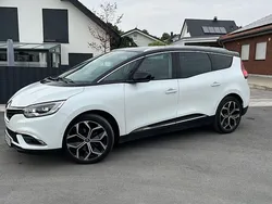 Weiß Gebraucht 2022 Renault Grand Scénic IV Techno Van / Kleinbus | 20.500 € (Fairer Preis)