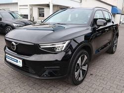 Black solid (stone) Gebraucht 2022 Volvo XC40 Core SUV | 26.925 € (Superpreis)