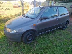 Grau Gebraucht 1999 Fiat Punto Kleinwagen | 3.000 €