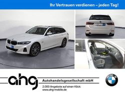 Weiß Gebraucht 2022 BMW 330e Sport Line Kombi | 32.930 € (Fairer Preis)