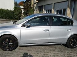 Silber Gebraucht 2012 VW Passat Trendline Limousine | 8.999 € (Fairer Preis)