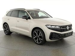 Beige Gebraucht 2024 VW Touareg SUV | 78.760 € (Etwas zu teuer)