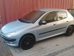 Gebraucht 2001 Peugeot 206 Kleinwagen | 1.500 € (Etwas zu teuer)