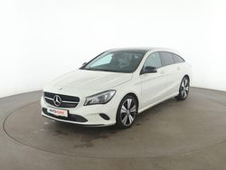 Weiß Gebraucht 2016 Mercedes CLA200 Shooting Brake Urban Kombi | 17.790 € (Fairer Preis)