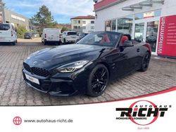 Black sapphire metallic Gebraucht 2019 BMW Z4 M Sport Cabrio | 33.980 € (Fairer Preis)