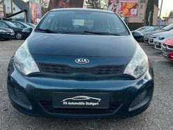 Blau Gebraucht 2013 Kia Rio Limousine | 3.750 € (Teuer)