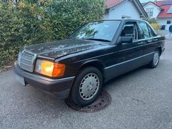 Schwarz Gebraucht 1988 Mercedes 190 Limousine | 3.590 €