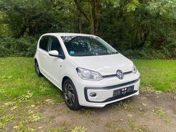 Weiß Gebraucht 2018 VW up! Kleinwagen | 6.999 € (Fairer Preis)