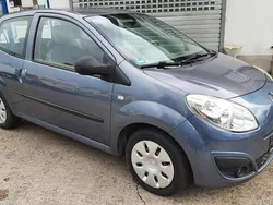Grau Gebraucht 2008 Renault Twingo Kleinwagen | 2.900 € (Fairer Preis)