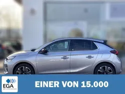 Silber metallic Gebraucht 2021 Opel Corsa-e Ultimate Kleinwagen | 15.830 € (Guter Preis)