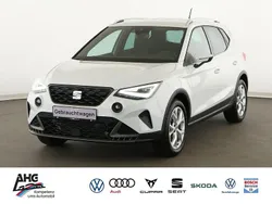Weiß Gebraucht 2024 Seat Arona FR-Line SUV | 24.994 € (Etwas zu teuer)