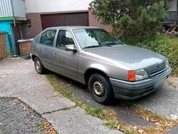 Andere farben Gebraucht 1991 Opel Kadett Kleinwagen | 500 €