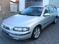 Silber Gebraucht 2003 Volvo V70 Kombi | 3.990 € (Fairer Preis)