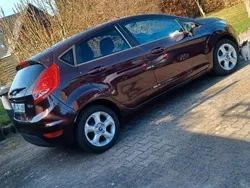 Rot Gebraucht 2011 Ford Fiesta Ambiente Kleinwagen | 3.690 € (Fairer Preis)