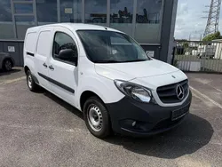 Weiß Gebraucht 2018 Mercedes Citan 111 Van / Kleinbus | 11.850 € (Guter Preis)