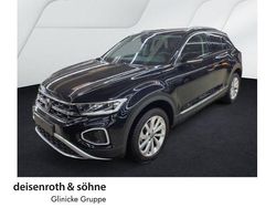 Deep black perleffekt Gebraucht 2024 VW T-Roc Style SUV | 29.370 € (Fairer Preis)