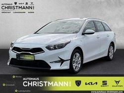 Weiß Gebraucht 2025 Kia Ceed Sportswagon Comfort Kombi | 25.490 € (Guter Preis)