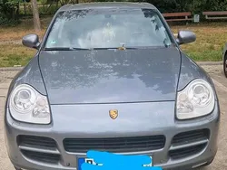 Grau Gebraucht 2004 Porsche Cayenne SUV | 5.250 €