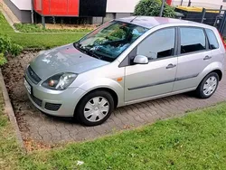 Silber Gebraucht 2007 Ford Fiesta Kleinwagen | 1.850 € (Fairer Preis)