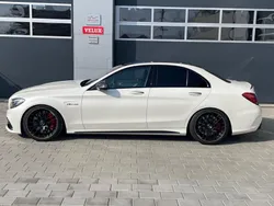 Weiß Gebraucht 2016 Mercedes C63S AMG AMG Limousine | 49.900 € (Fairer Preis)