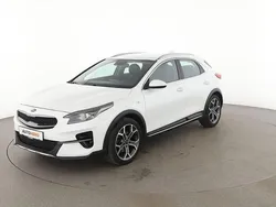 Weiß Gebraucht 2021 Kia XCeed Vision SUV | 20.440 € (Fairer Preis)