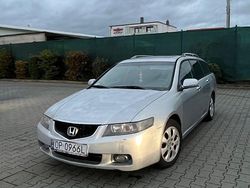 Silber Gebraucht 2003 Honda Accord Kombi | 700 €