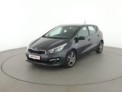 Grau Gebraucht 2018 Kia Ceed Attract Limousine | 10.280 € (Guter Preis)