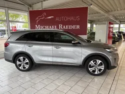 Grau Gebraucht 2020 Kia Sorento 3 SUV | 32.850 € (Etwas zu teuer)