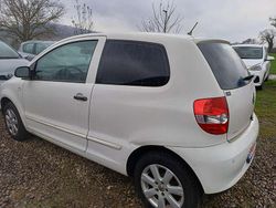 Weiß Gebraucht 2008 VW Fox Kleinwagen | 1.990 € (Fairer Preis)