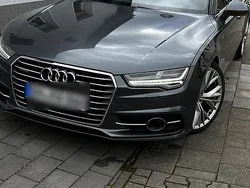 Grau Gebraucht 2016 Audi A7 Competition Kleinwagen | 33.000 € (Teuer)