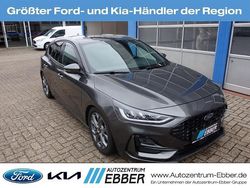 Metallic) (grau Gebraucht 2025 Ford Focus ST-Line X Limousine | 27.479 € (Fairer Preis)