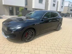 Schwarz Gebraucht 2017 Maserati Levante SUV | 25.900 €