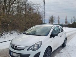 Weiß Gebraucht 2013 Opel Corsa Limousine | 2.990 € (Fairer Preis)