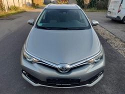 Grau Gebraucht 2016 Toyota Auris Touring Sports Edition-S Kombi | 8.000 € (Fairer Preis)