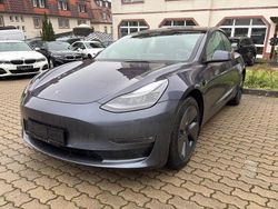 Silber Gebraucht 2022 Tesla Model 3 Limousine | 29.600 € (Fairer Preis)